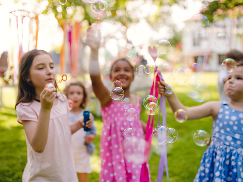 Seifeblasen, Kinderfest