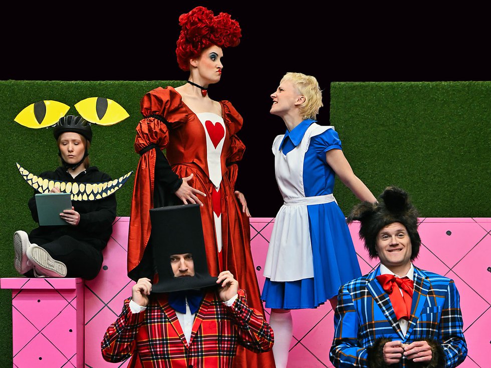 Alice im Wunderland - Westfälisches Landestheater